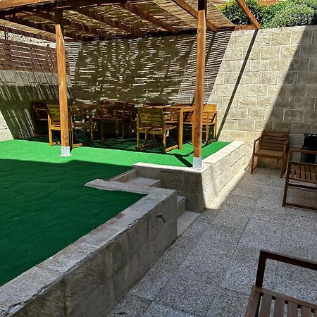 Bohobos Hostel Antibes Exterior photo