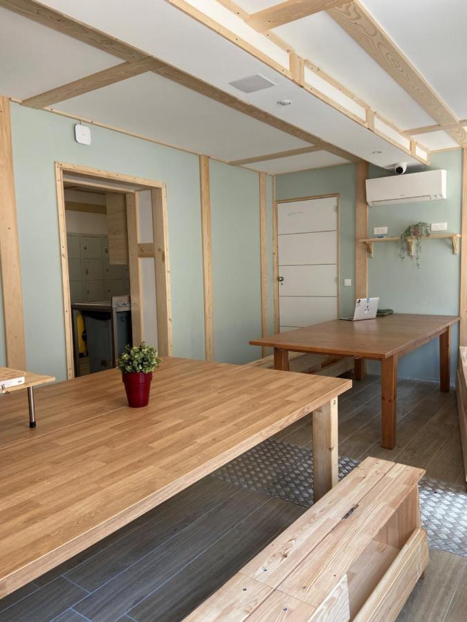Bohobos Hostel Antibes Exterior photo